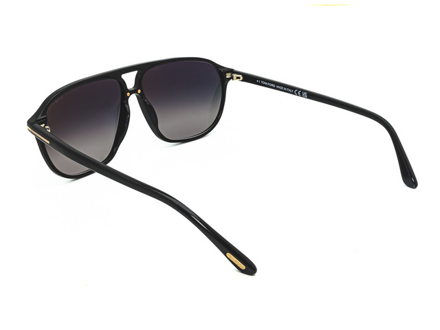 Сонцезахисні окуляри TOM FORD TF 1026 01B 61 мм GRADIENT GREY. Фото 4