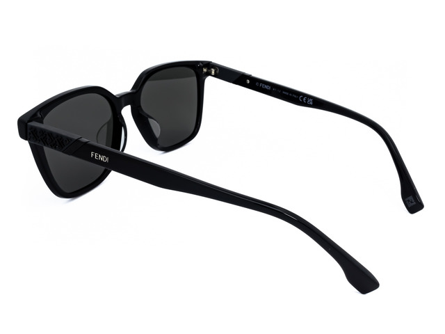 Сонцезахисні окуляри FENDI FE40057U 01A 53 мм. TINTED GREY . Фото 4