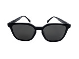Сонцезахисні окуляри FENDI FE40057U 01A 53 мм. TINTED GREY 