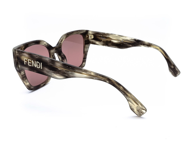 Сонцезахисні окуляри FENDI FE40070I 63S 54 мм. TINTED PINK. Фото 4